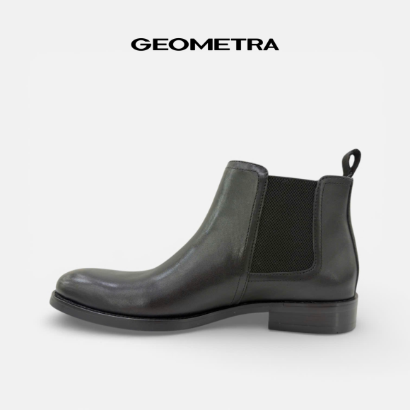 Noir Luxe Chelsea Boots