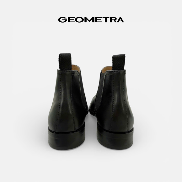 Noir Luxe Chelsea Boots