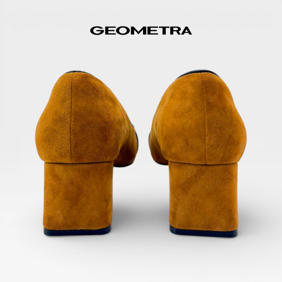 Giày Bít Mũi Nhọn gót vuông Midnight Bloom